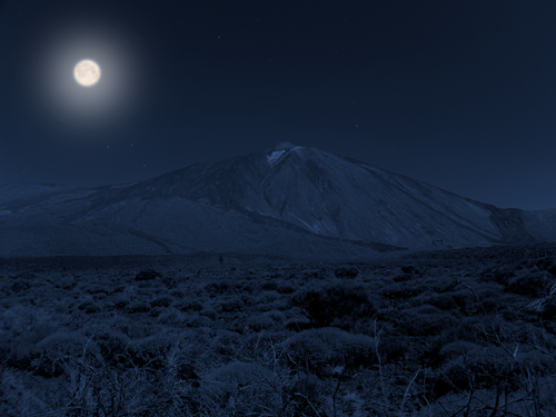 Bildretusche Tag zu Nacht, Berg mit Mond